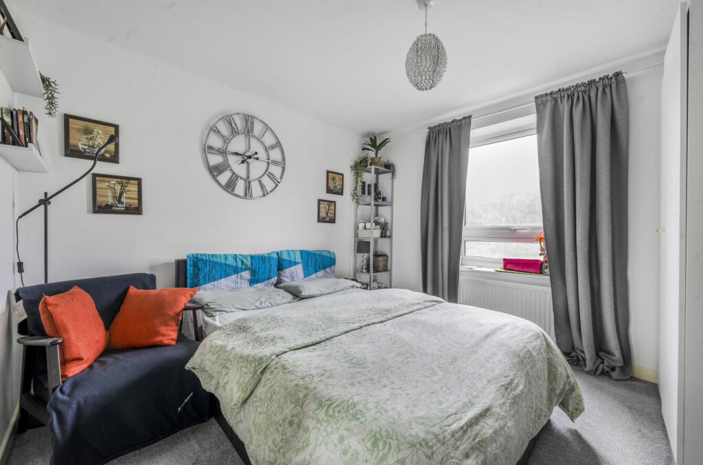 1295173-5-6825b8a...