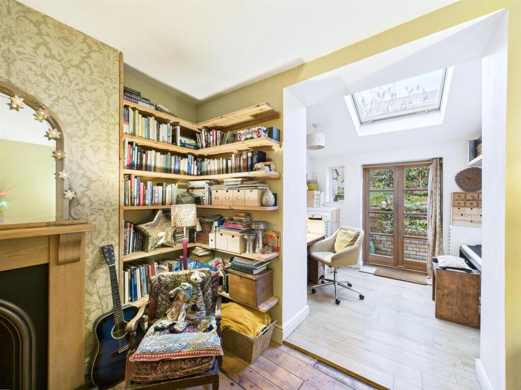 4 - 3 bedroom semi.jpg