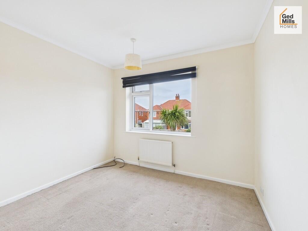 CAM04261G0-PR0032...