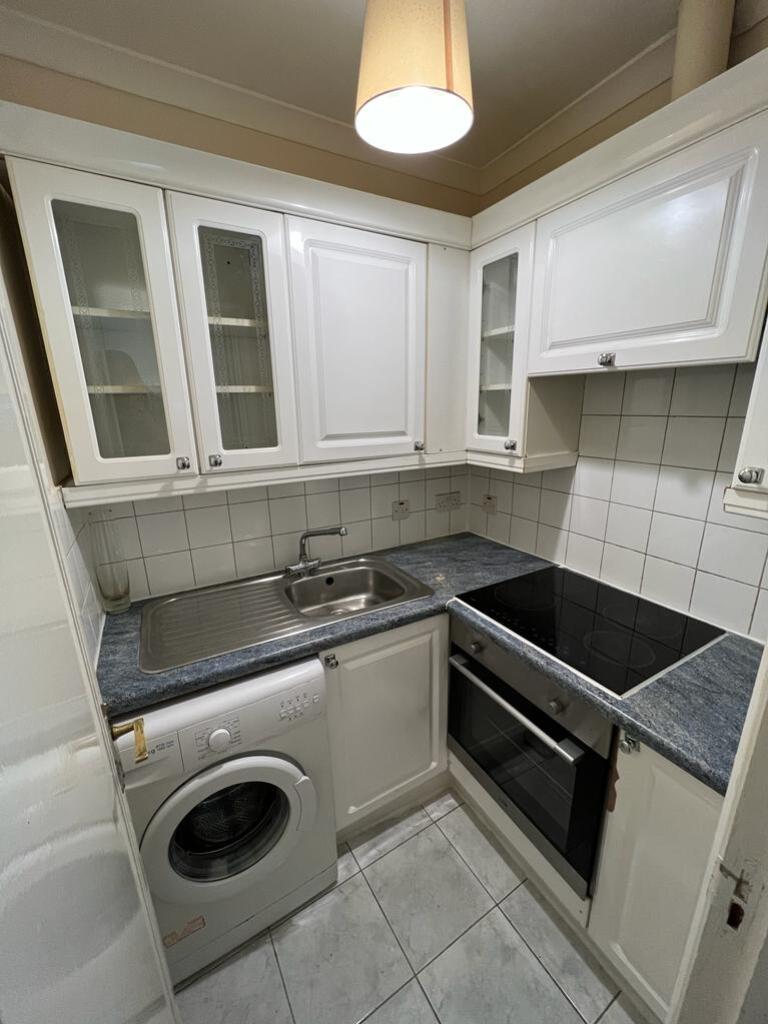 Hammersmith Road, London, W14 0QH