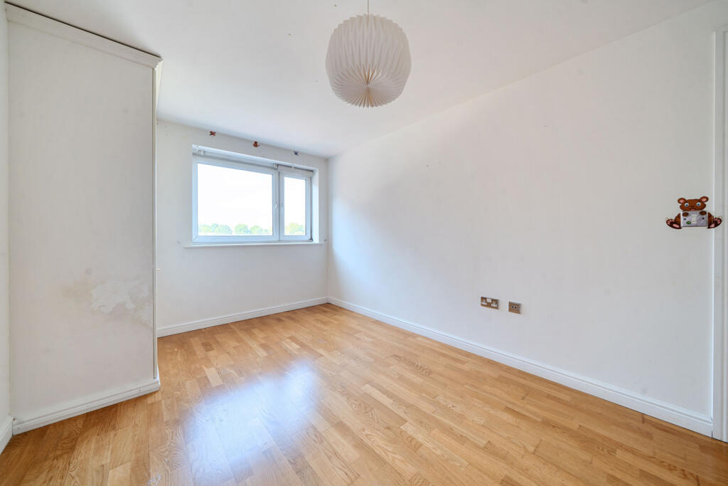 1339883-11-689a02...