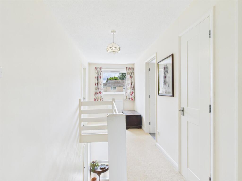 1st Floor Landing