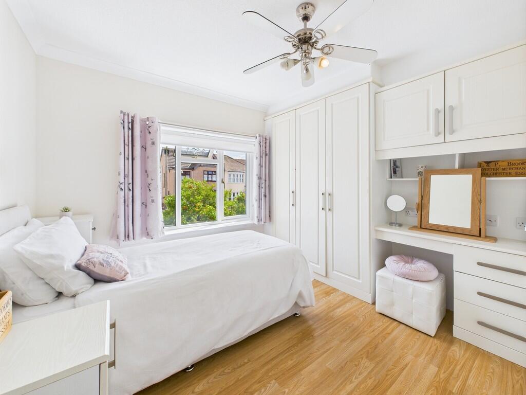 CAM01835G0-PR0217...