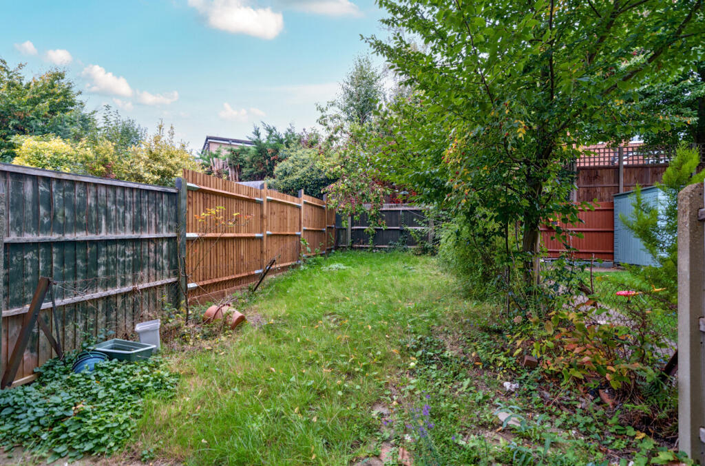 1360100-7-68d7e19...