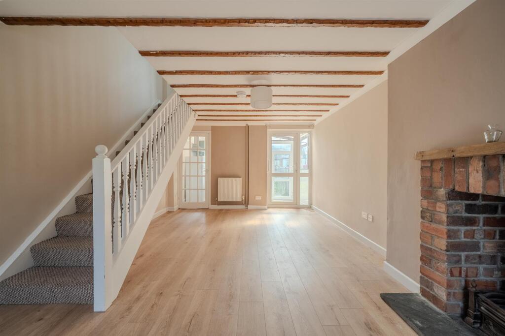 14 King St-10.jpg