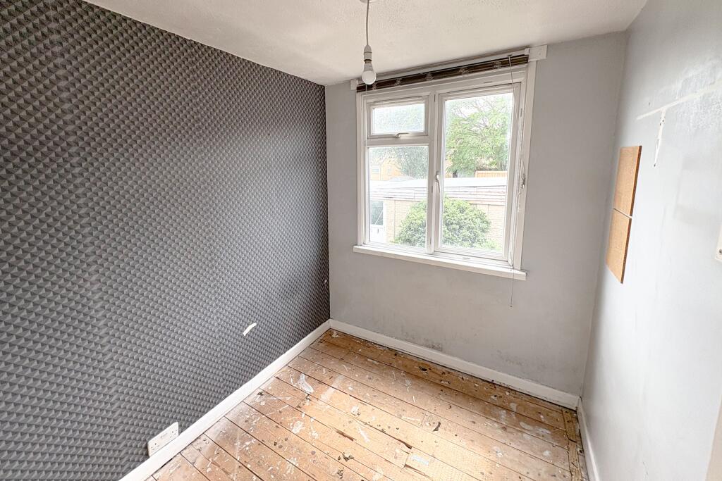 77 Crispin Way, Kingswood, Bristol, BS15 4SH