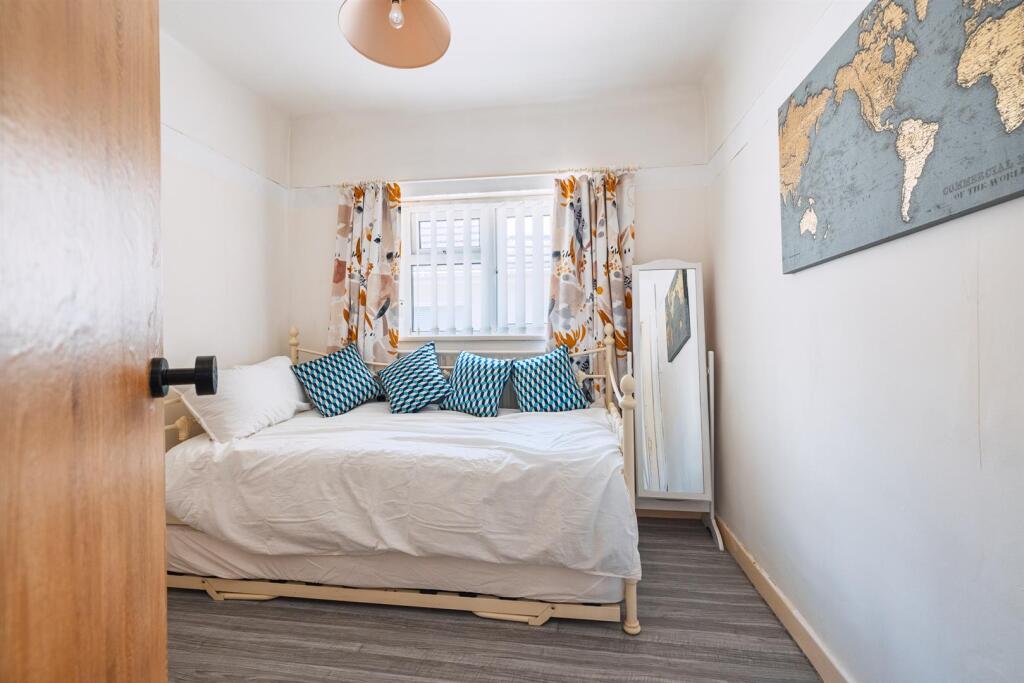 9 Greenfield Ln-43.jpg