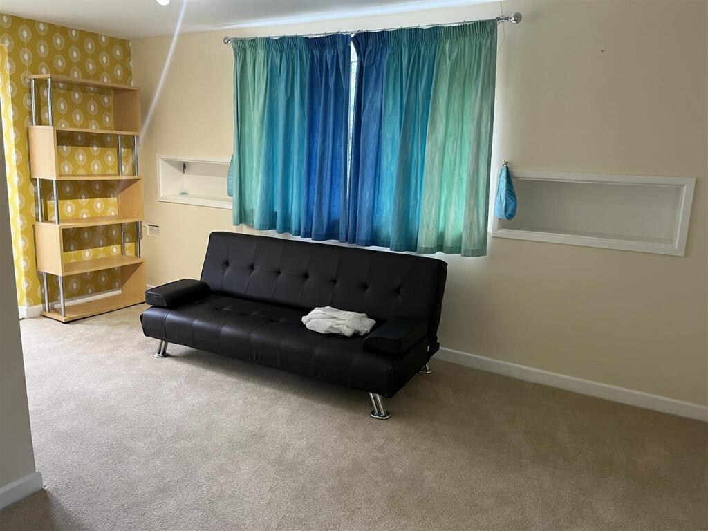 Downstairs Bedroom/Study