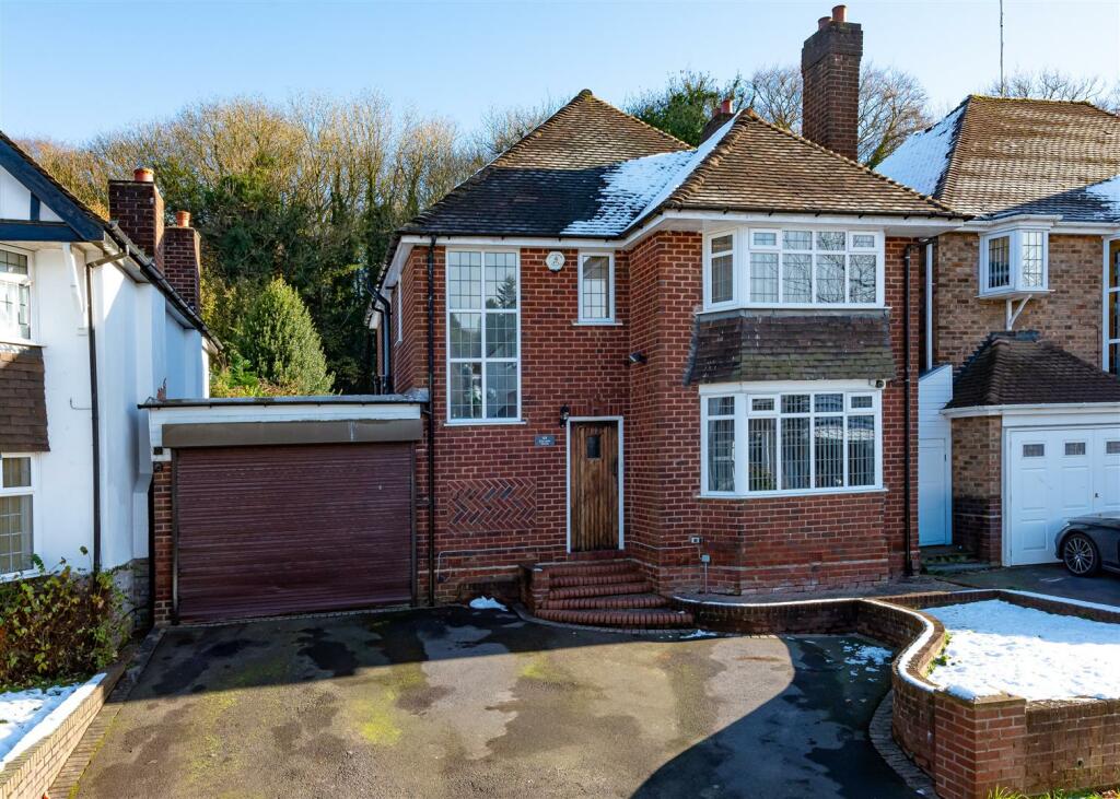 44 Gervase Drive-External 1.jpg
