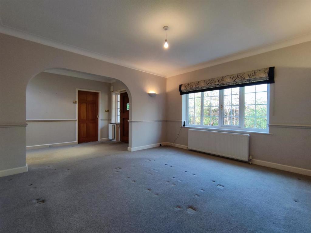Dining Room Aspect 2