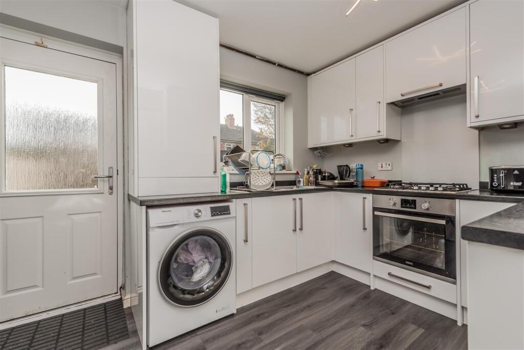 Fitted Dining Kitchen: