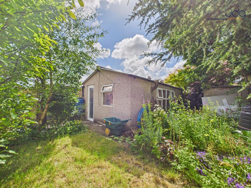 A detached workshop with electricity