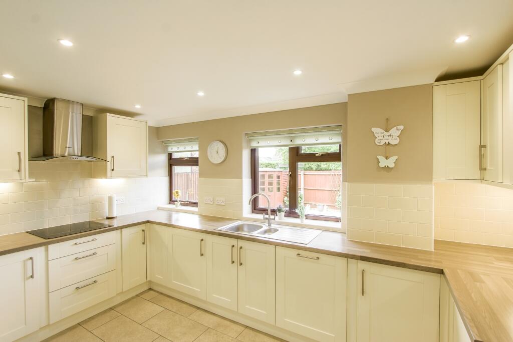 Kitchen b