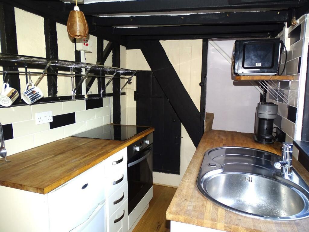 COTTAGE STYLE KITCHEN