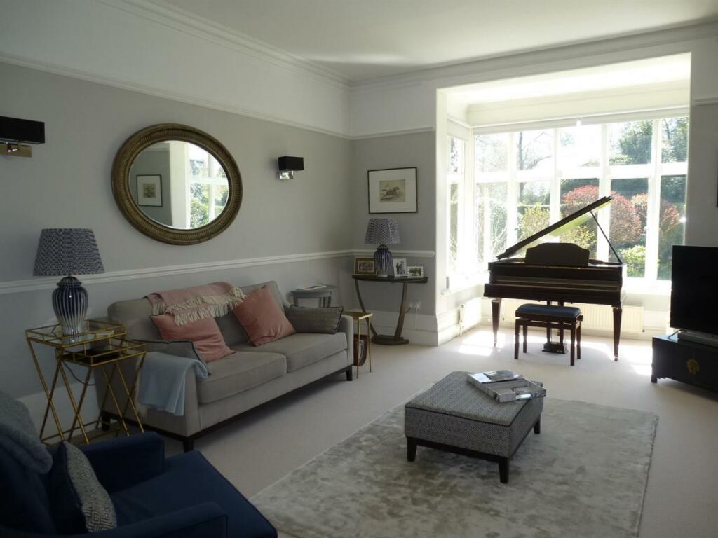 Drawing room 2.JPG
