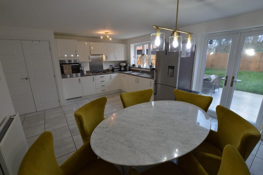 Kitchen / Diner