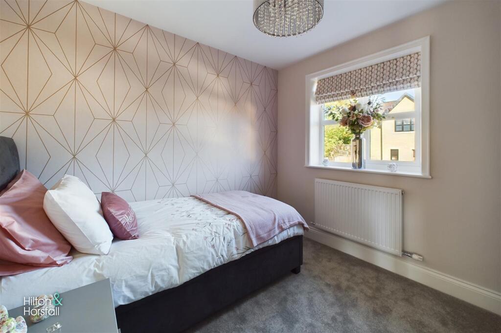 Internal Photo (Plot 8)