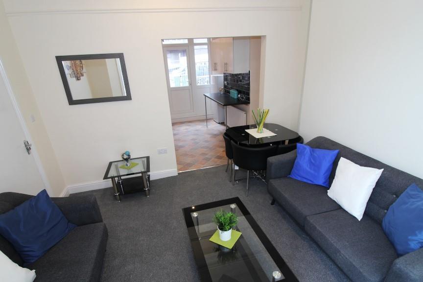 143 Albert Road - Living Room cropped.jpg