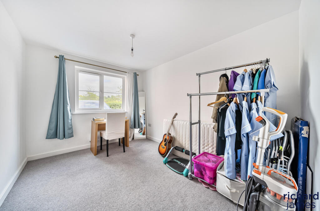 b0bb0bf080f34073a3577facfd3a902a