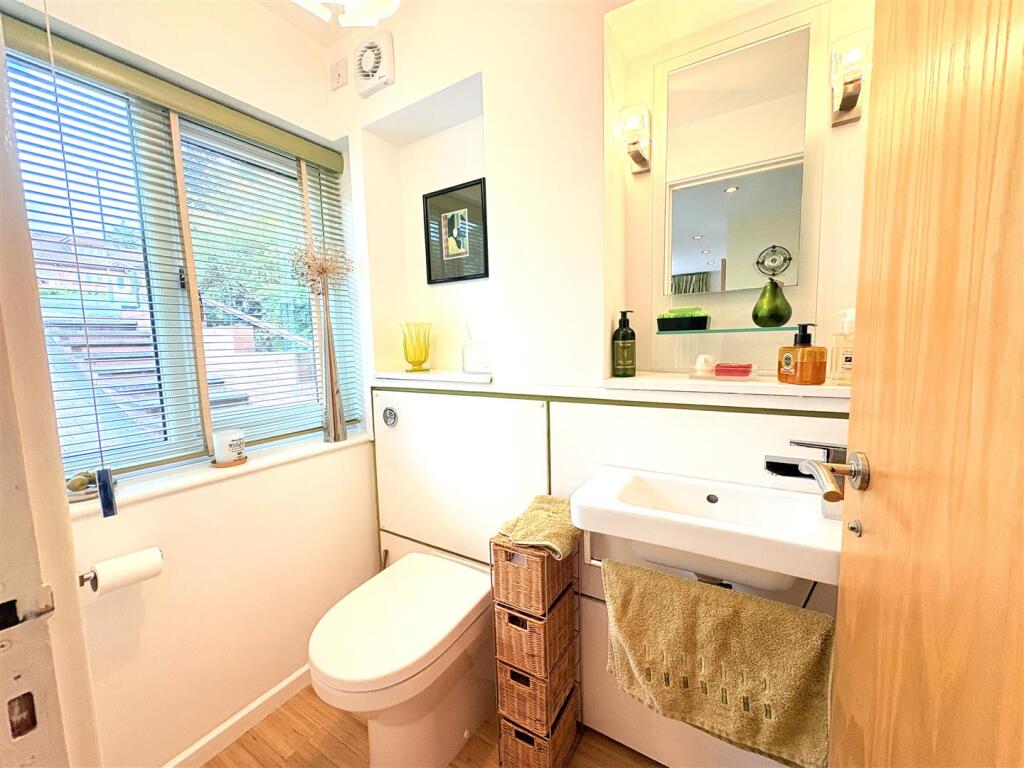DOWNSTAIRS WC