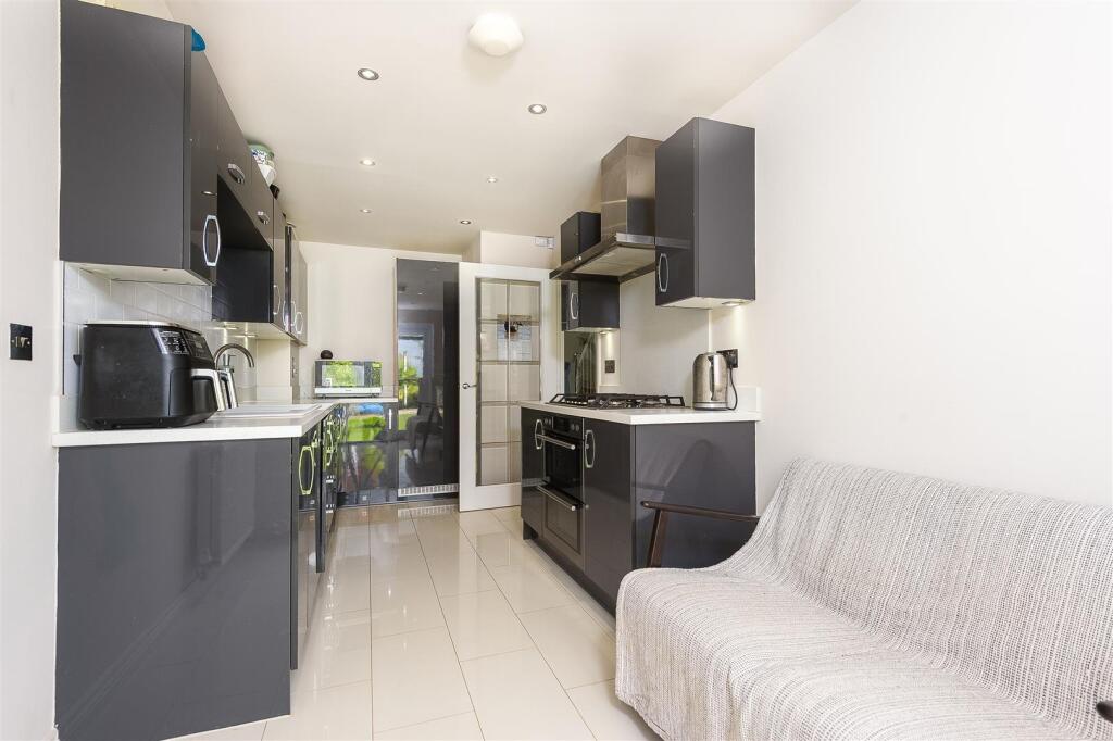 45MorleyCarrdrive-12.jpg
