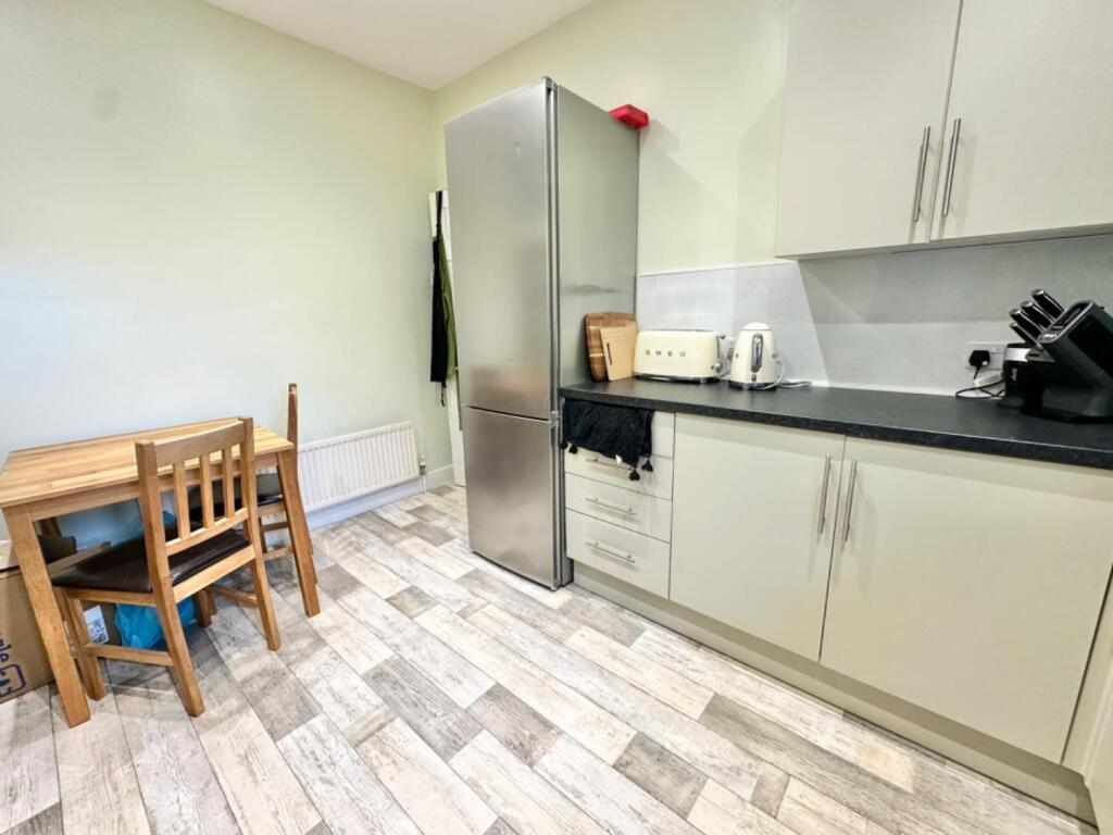 Top Floor Kitchen 3.jpg