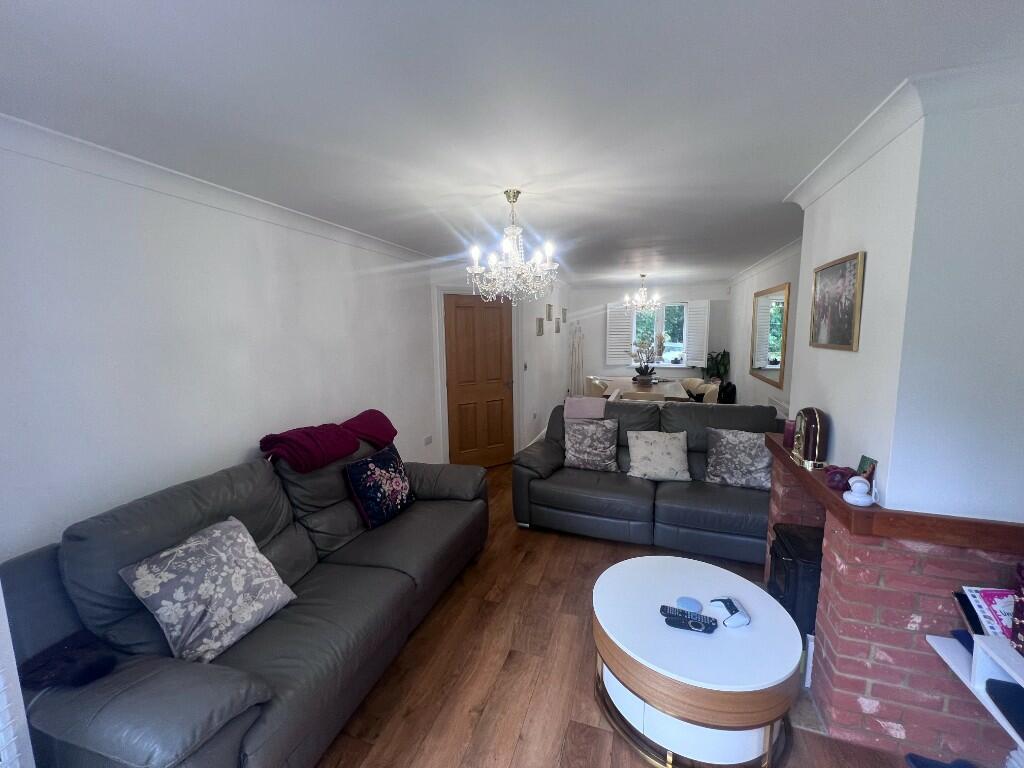 Lounge.
