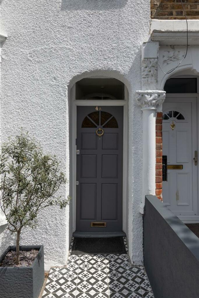 Woodend Road