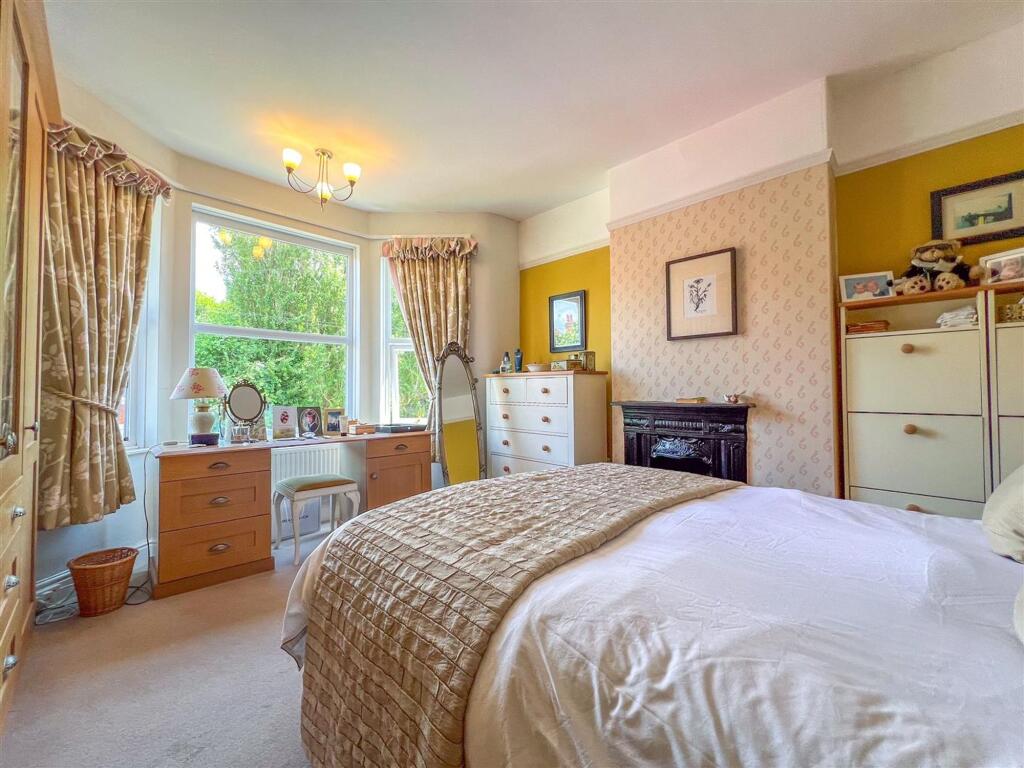 Manor Park Road - Image.jpg