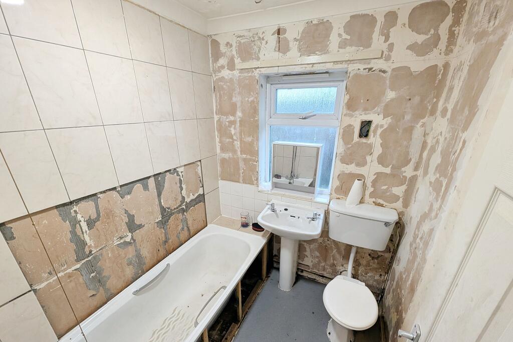 2 Eastwood Avenue, March, PE15 9ND