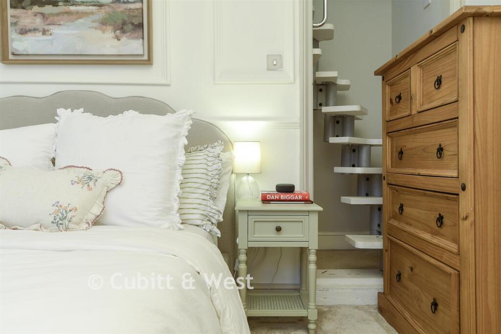 Internal Lifestyle Photograph