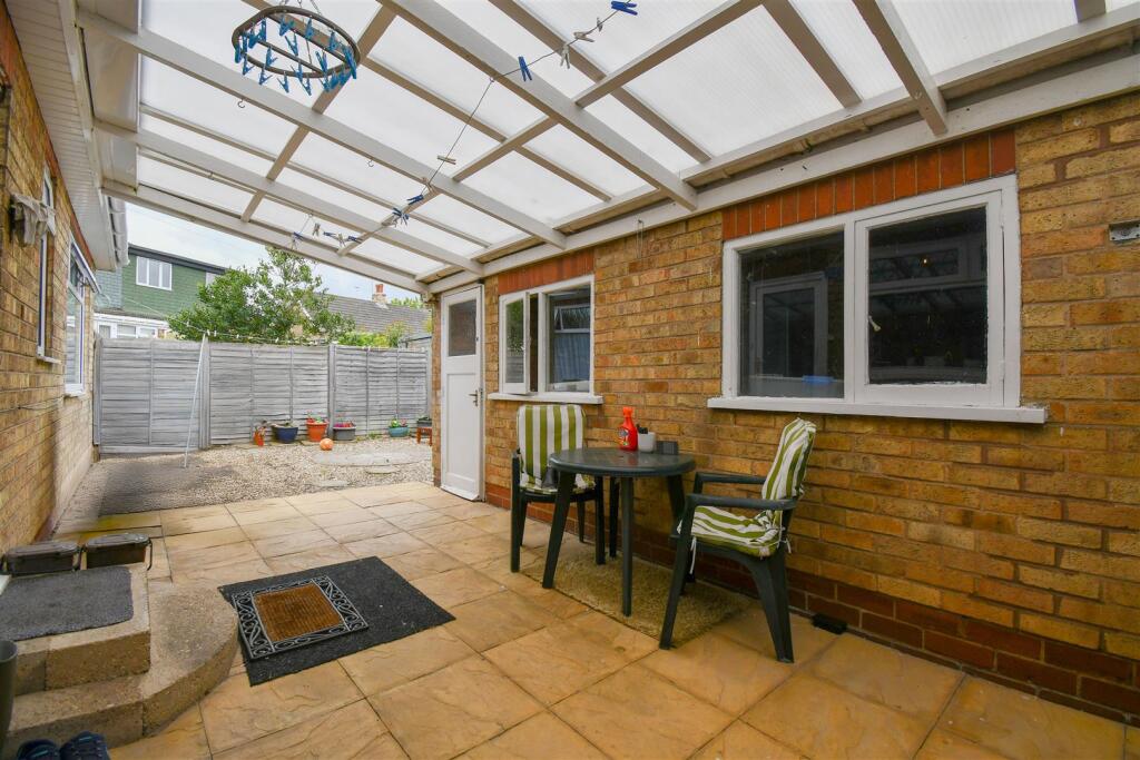 Rear courtyard