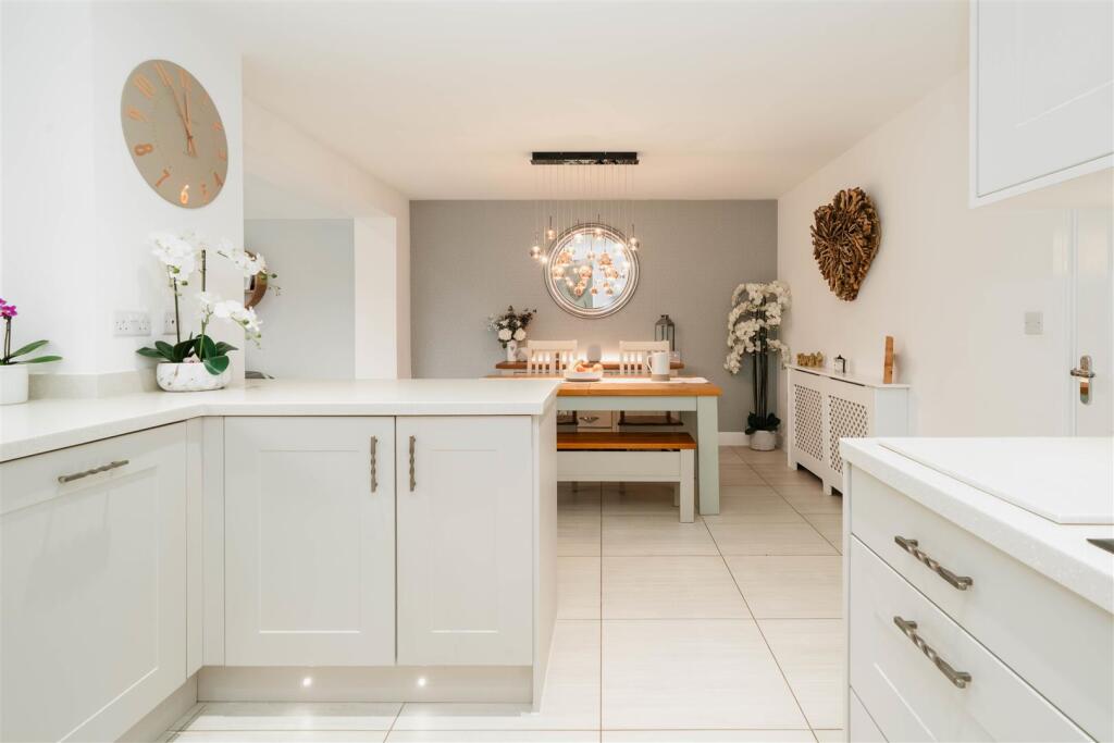 Open Plan Living_-10.jpg