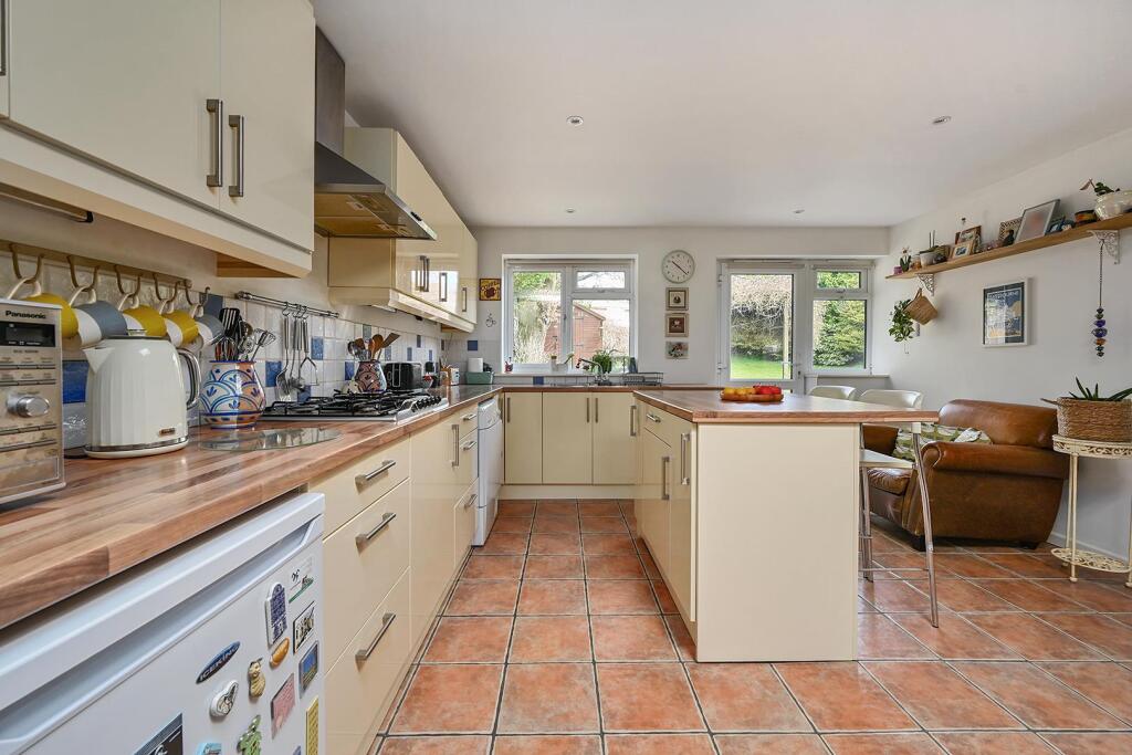 Kitchen/Breakfast Room