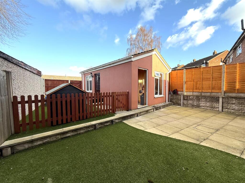 yew tree road back.jpeg