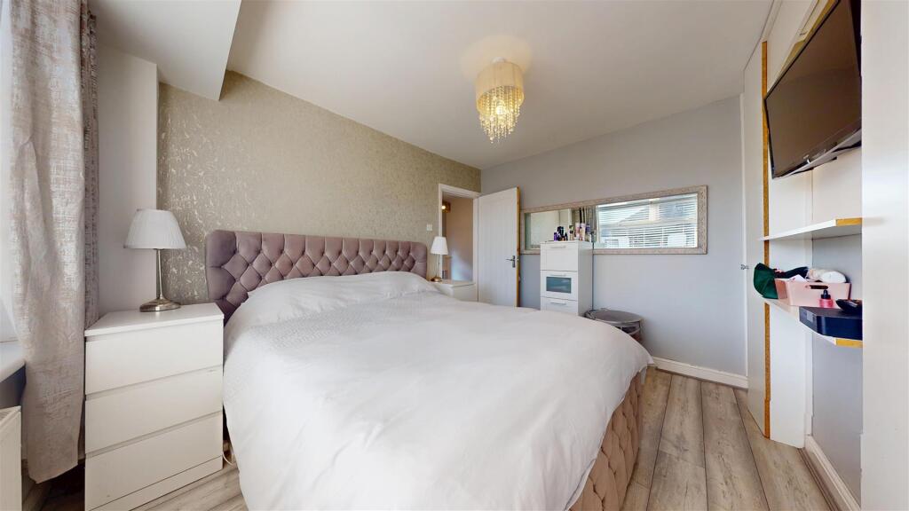 St Georges Avenue Bedroom