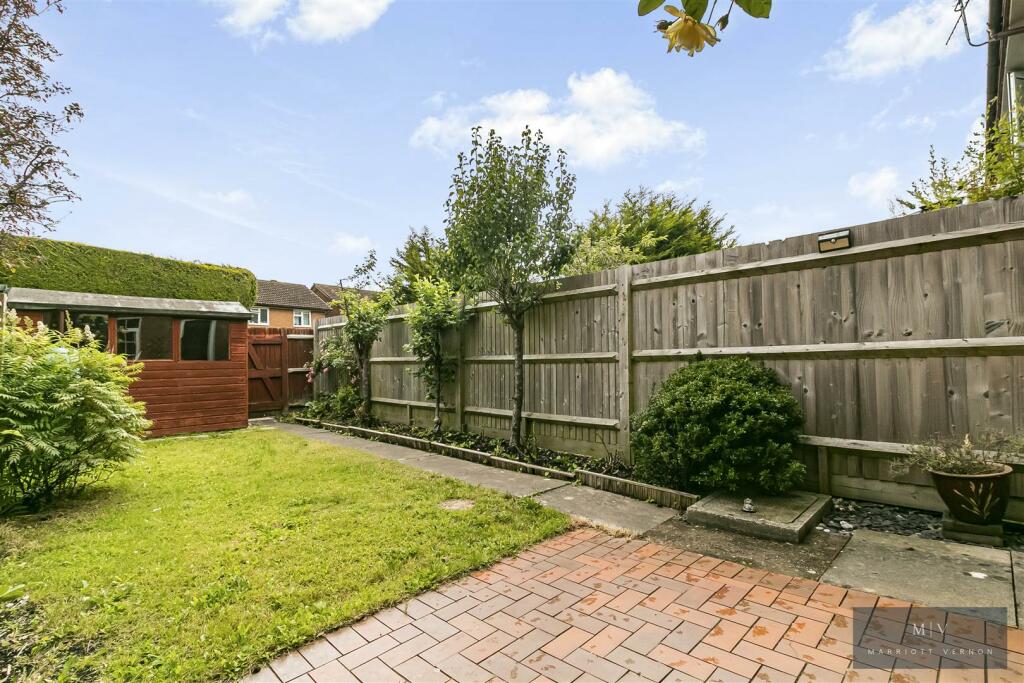 Hayes Walk 24 MARRIOTT -5.jpg