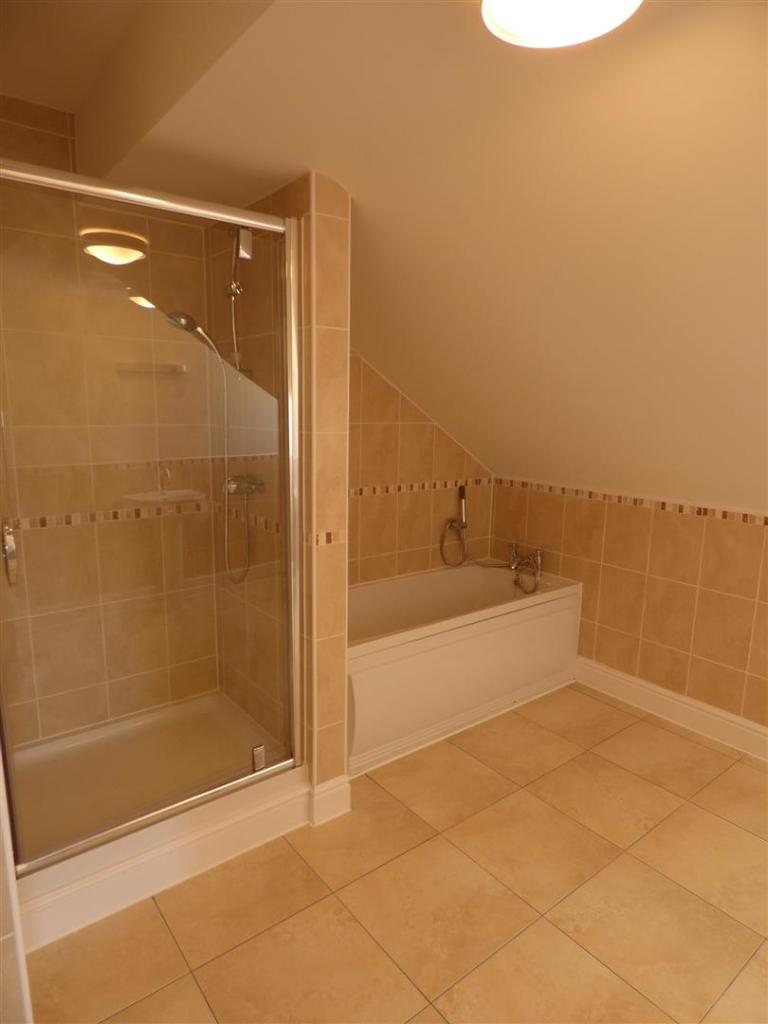 Bathroom.JPG