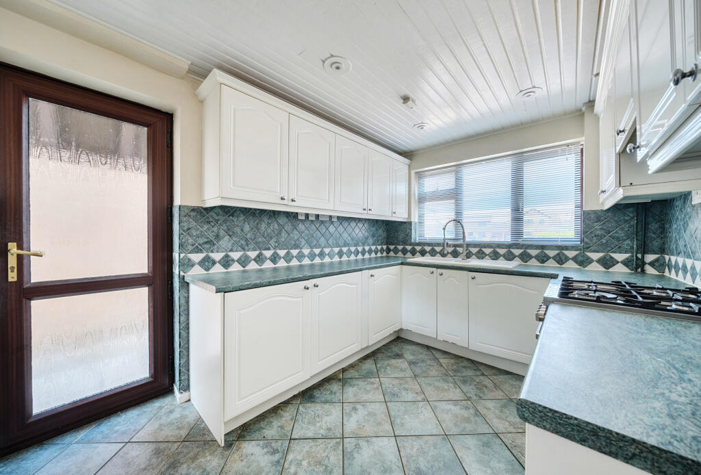 1305582-22-6842ed...