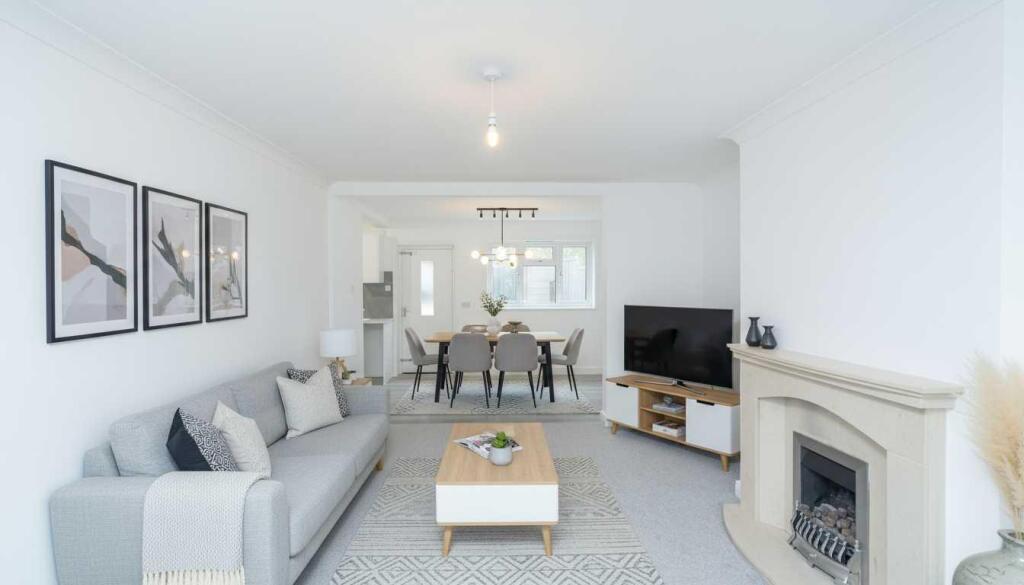lea farm lving room.jpg