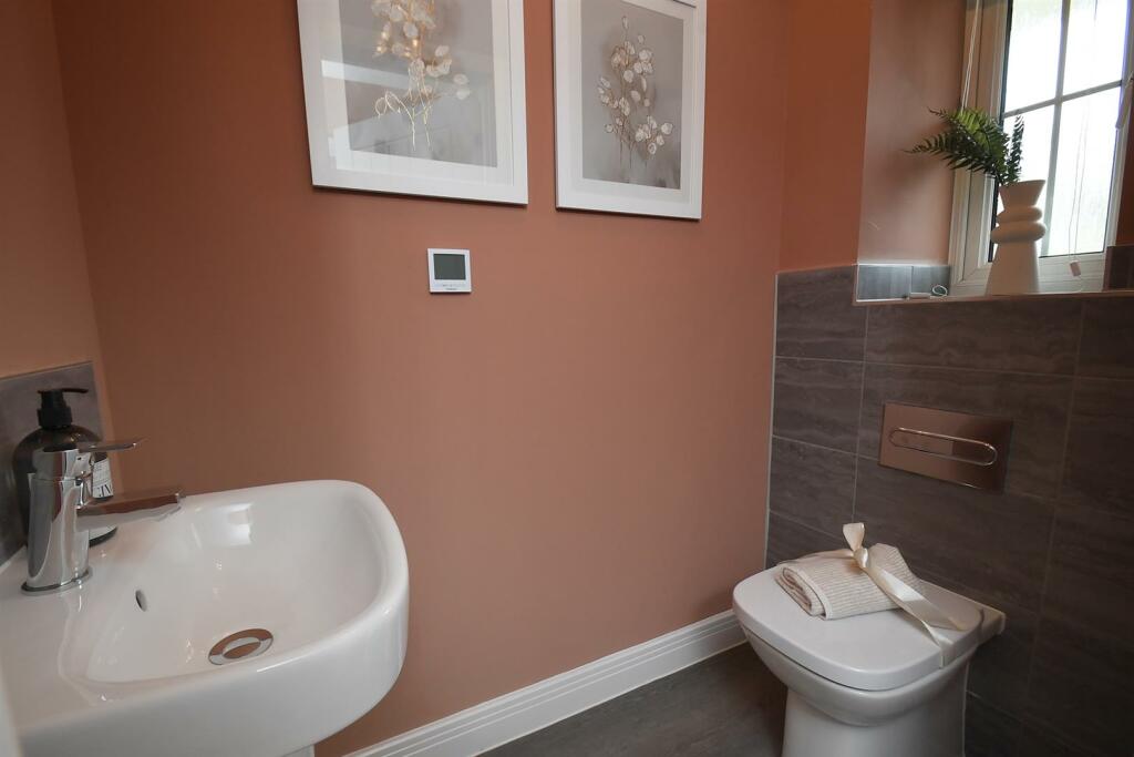 Bellway Eastern Counties - Ivy Hill sales office a