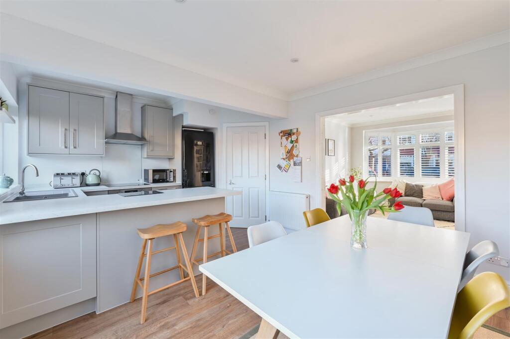 DIRDENE GARDENS, (4).jpg