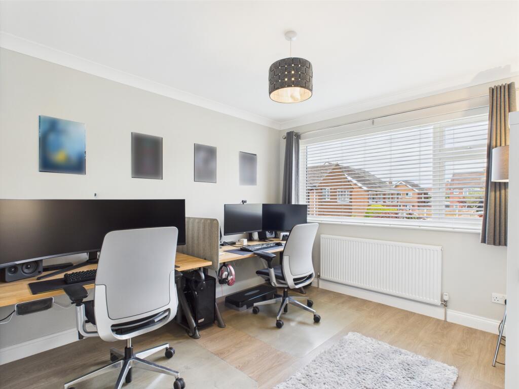 19 Carol Crescent Bed 2 Ne