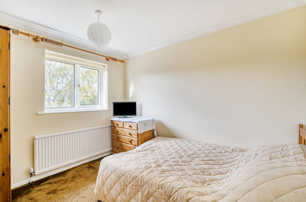 1370769-10-68f761...