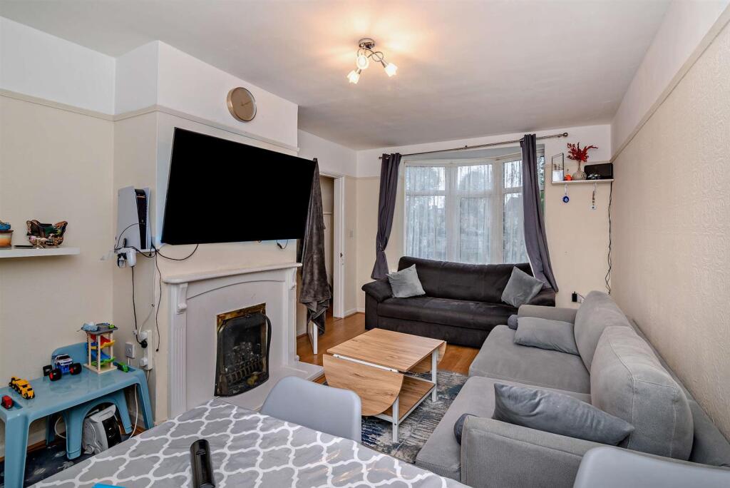 8669092-interior07-800.jpg