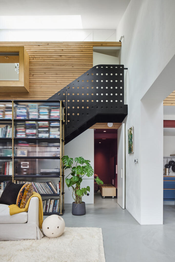 310300 - AJ8A6992.jpg