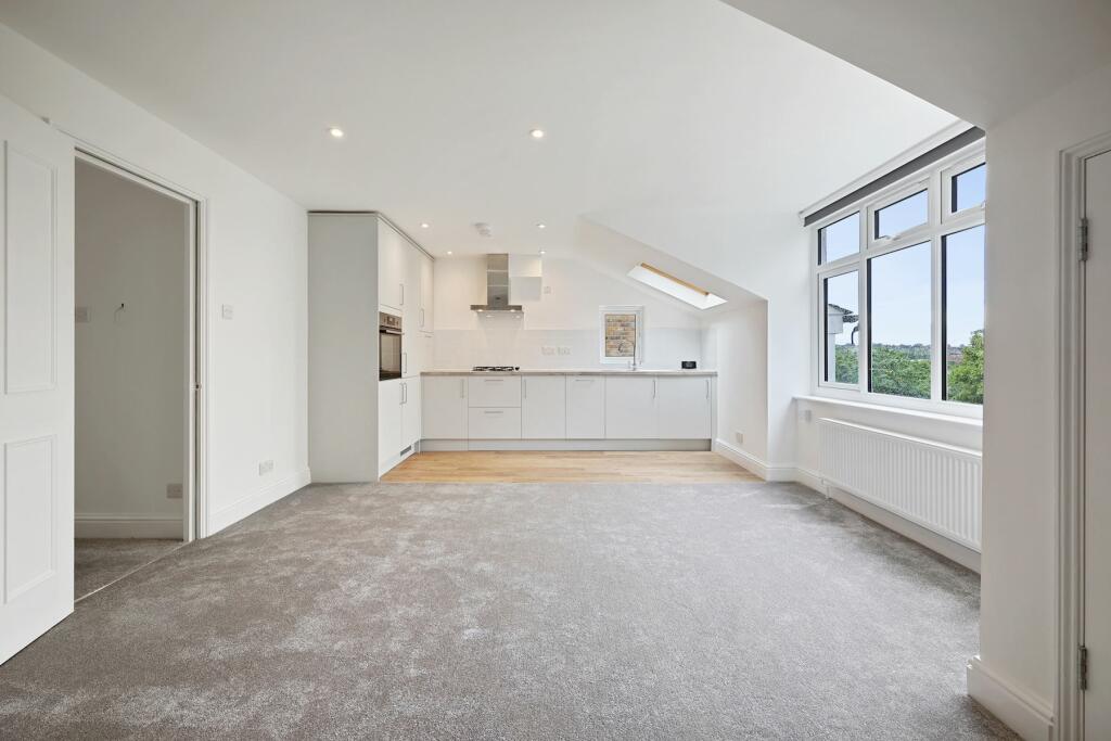 02-10f980298 VM-FLAT 7 ,1-3 PLESHEY ROAD N7 0RA...