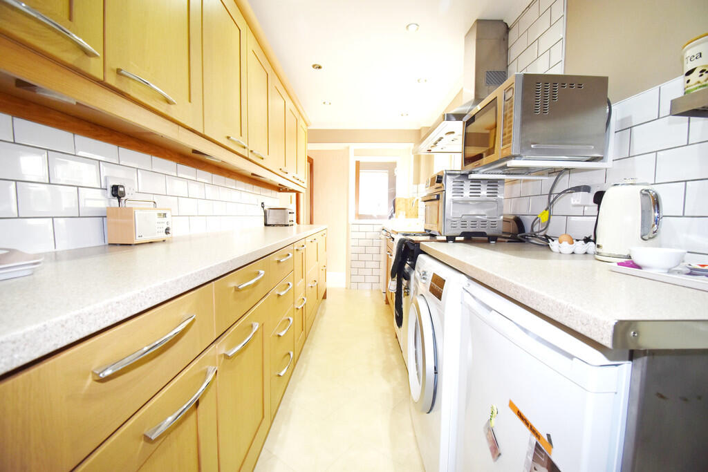 Kitchen 3