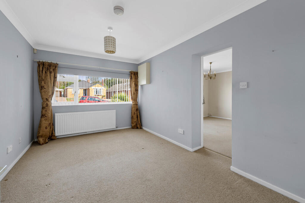 1 Bank Close, CH2...