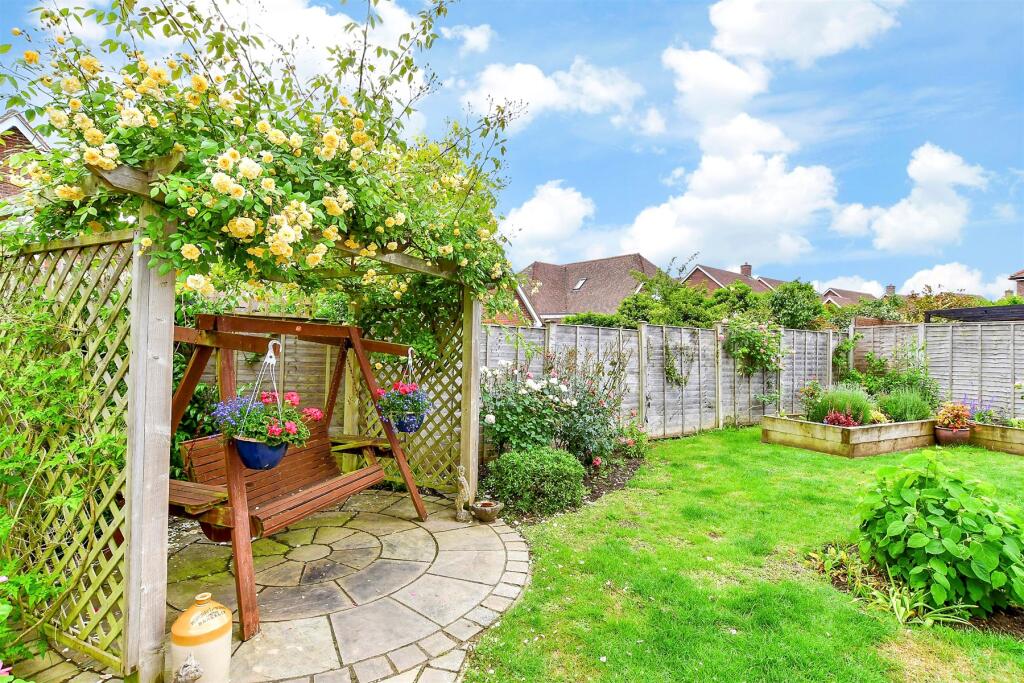 External Lifestyle Photograph